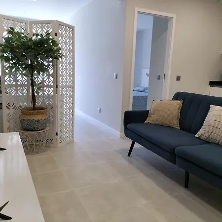 Amazing Tower 3 Castle Flat With Balcony Apartment *