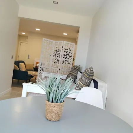 公寓 Amazing Tower 3 Castle Flat With Balcony *