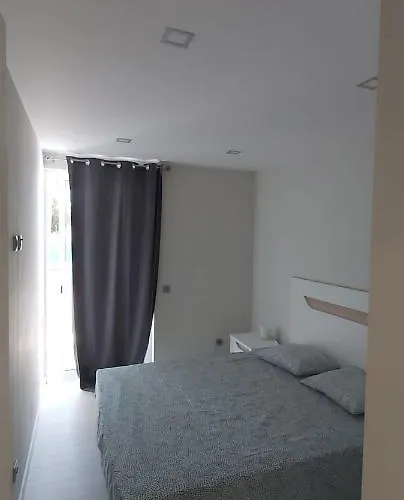 Apartment Amazing Tower 3 Castle Flat With Balcony *